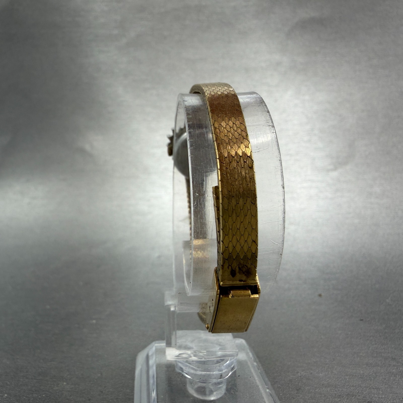 Sutton Watch Women 14mm Champagne Dial Gold Tone Diamond Bezel New Battery VTG