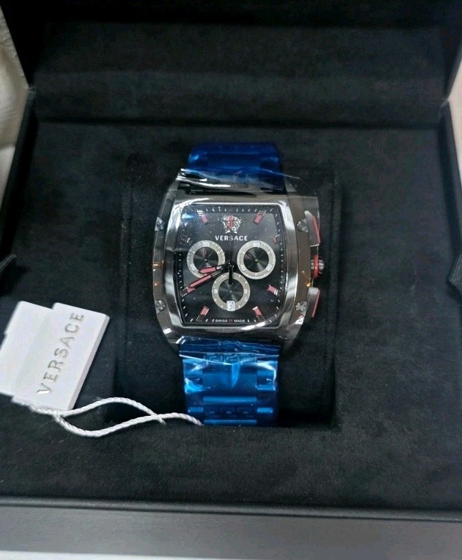 VERSACE Dominus Chronograph Swiss Quartz Men’s Analog Watch VE6H00623 (NIB)