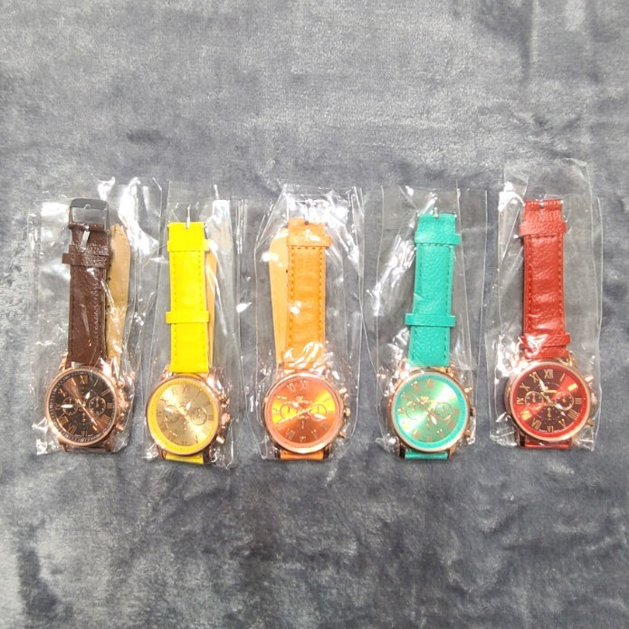 No brand Lot of 6 Analog Watches Roman Dial Faux Leather Straps