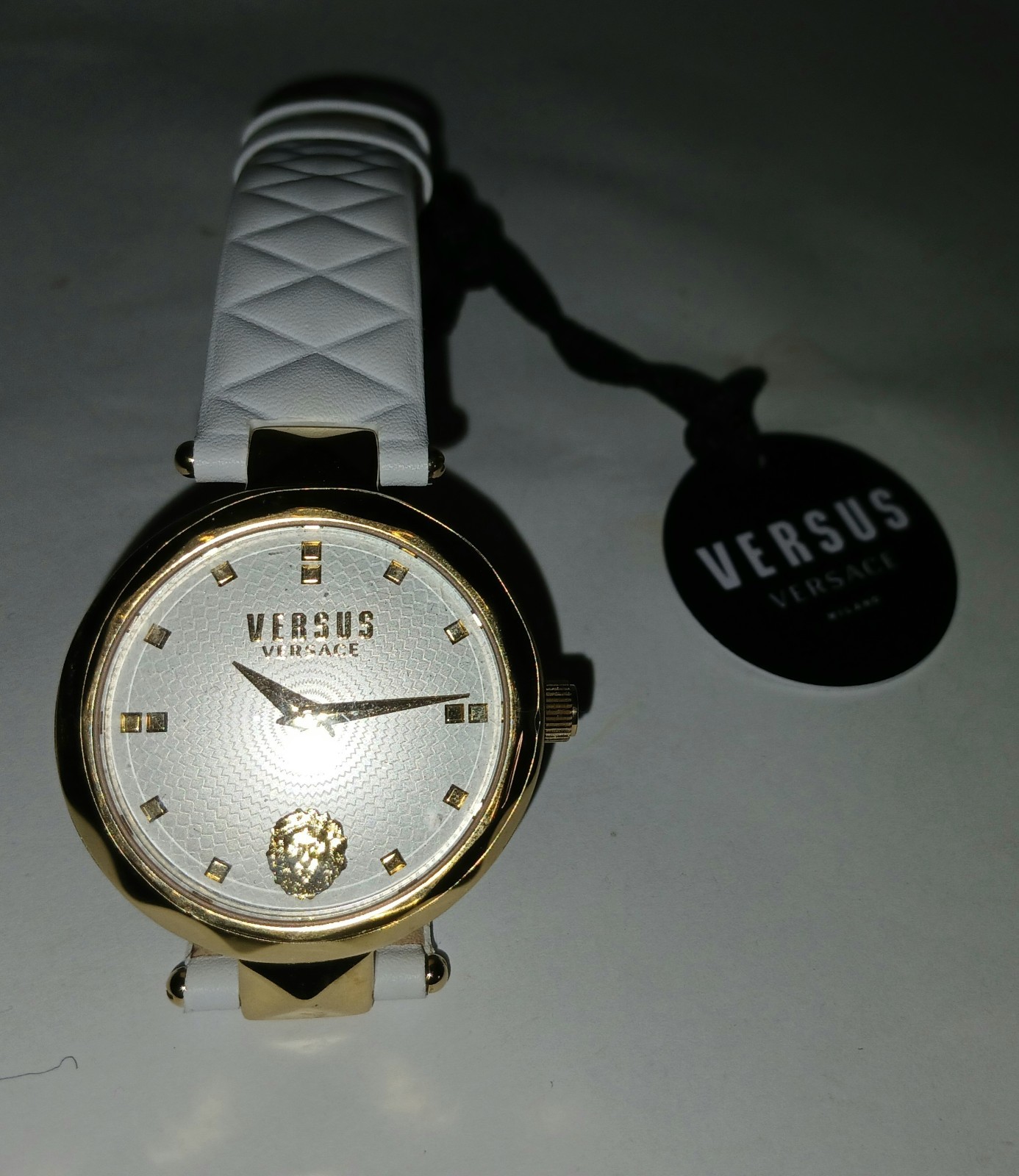 Beautiful Authentic Versace Covent Garden Women’s Watch! New W/ Tags! VSPCD2C21