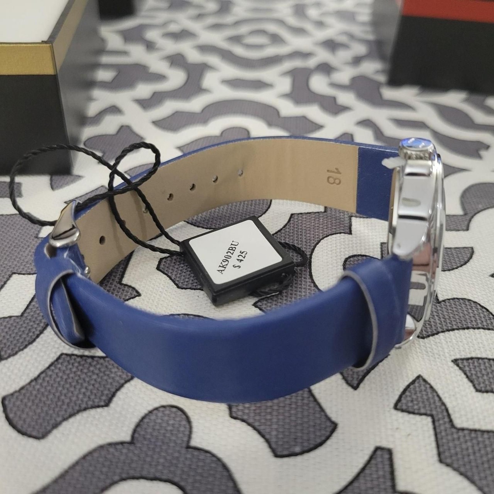 No-brand Women’s Blue and Silver Watch