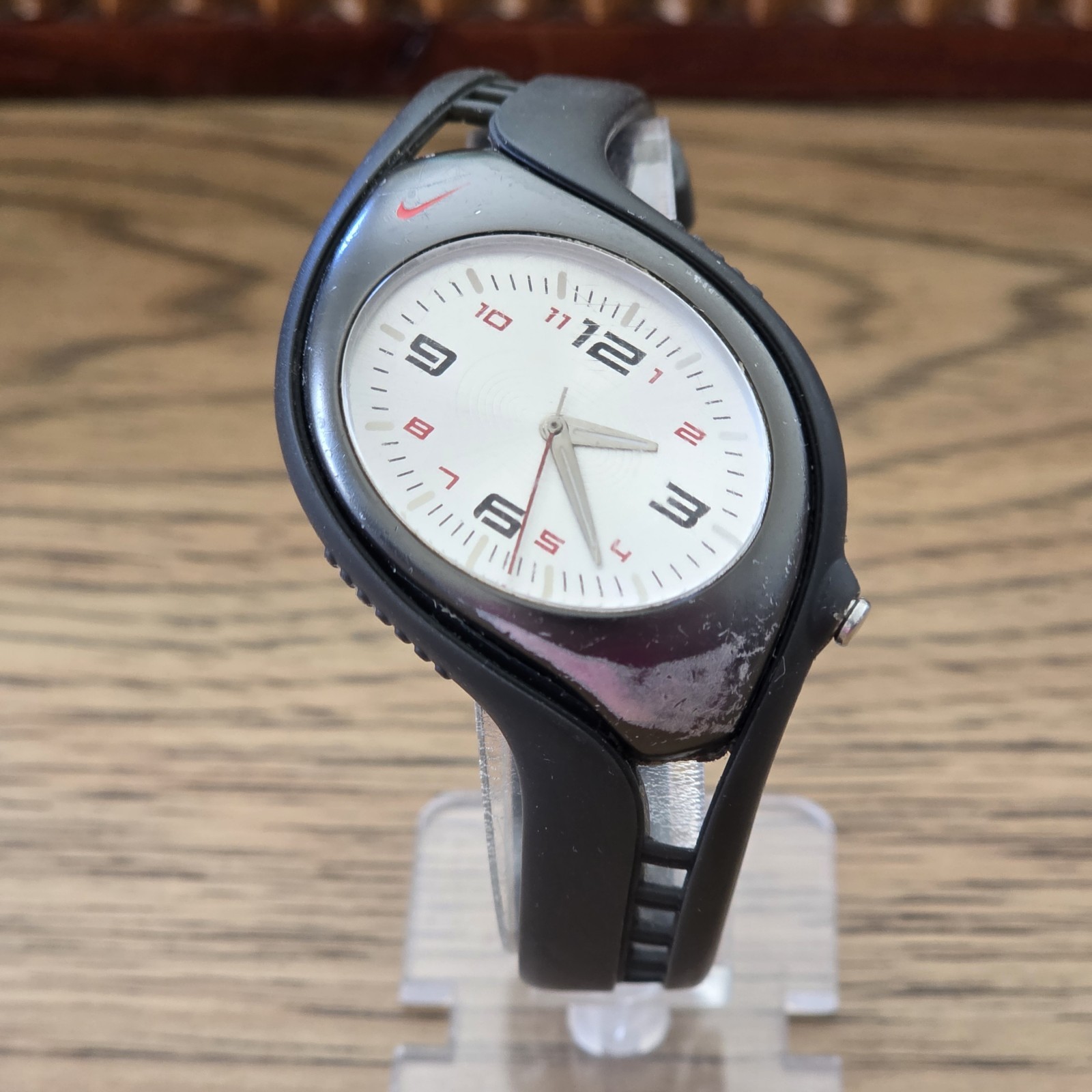 VTG Y2K Nike TRIAX WK0008 Black Grey 37mm Watch Original Silicone Strap Runs