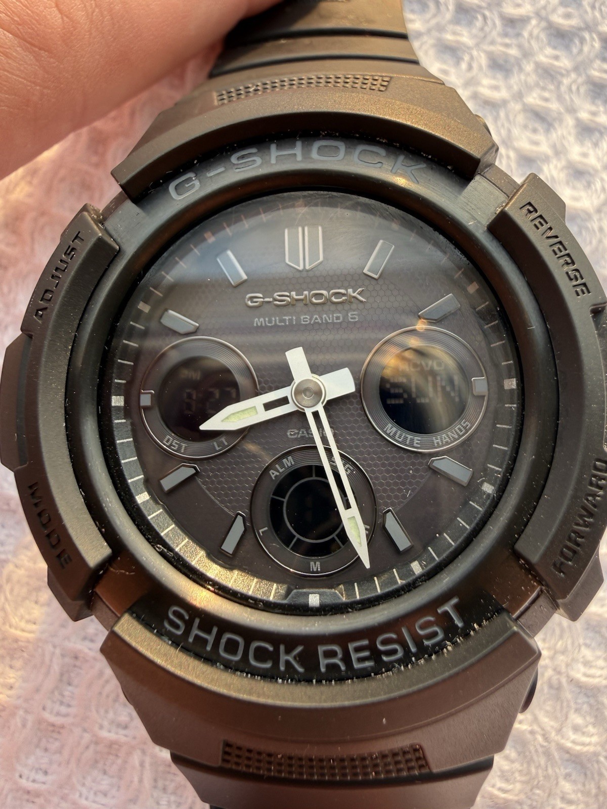 Casio G-SHOCK AWG-M100B Tough Solar Atomic Multiband 6 Black Resin 200m