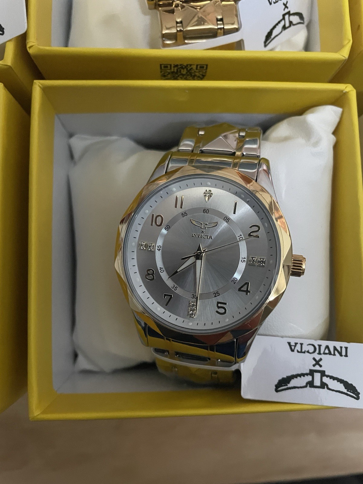 Invicta Lot of 6 Watches Speciality Silver Gold Green Collection Bulk Assorted
