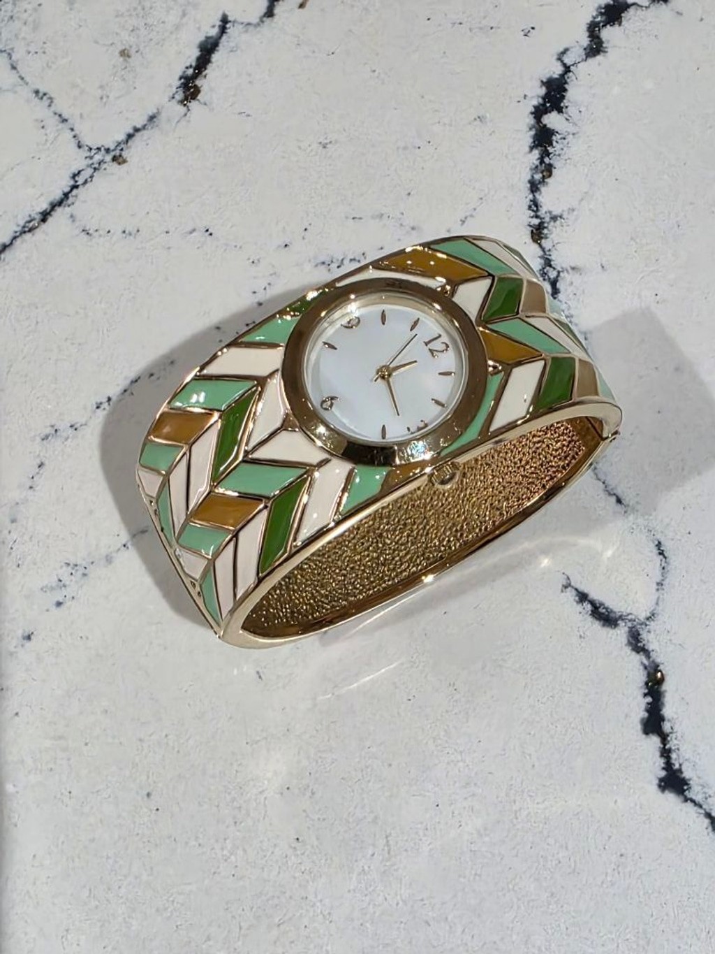 Women’s Unbranded Green Gold White Chevron Bangle Watch One Size