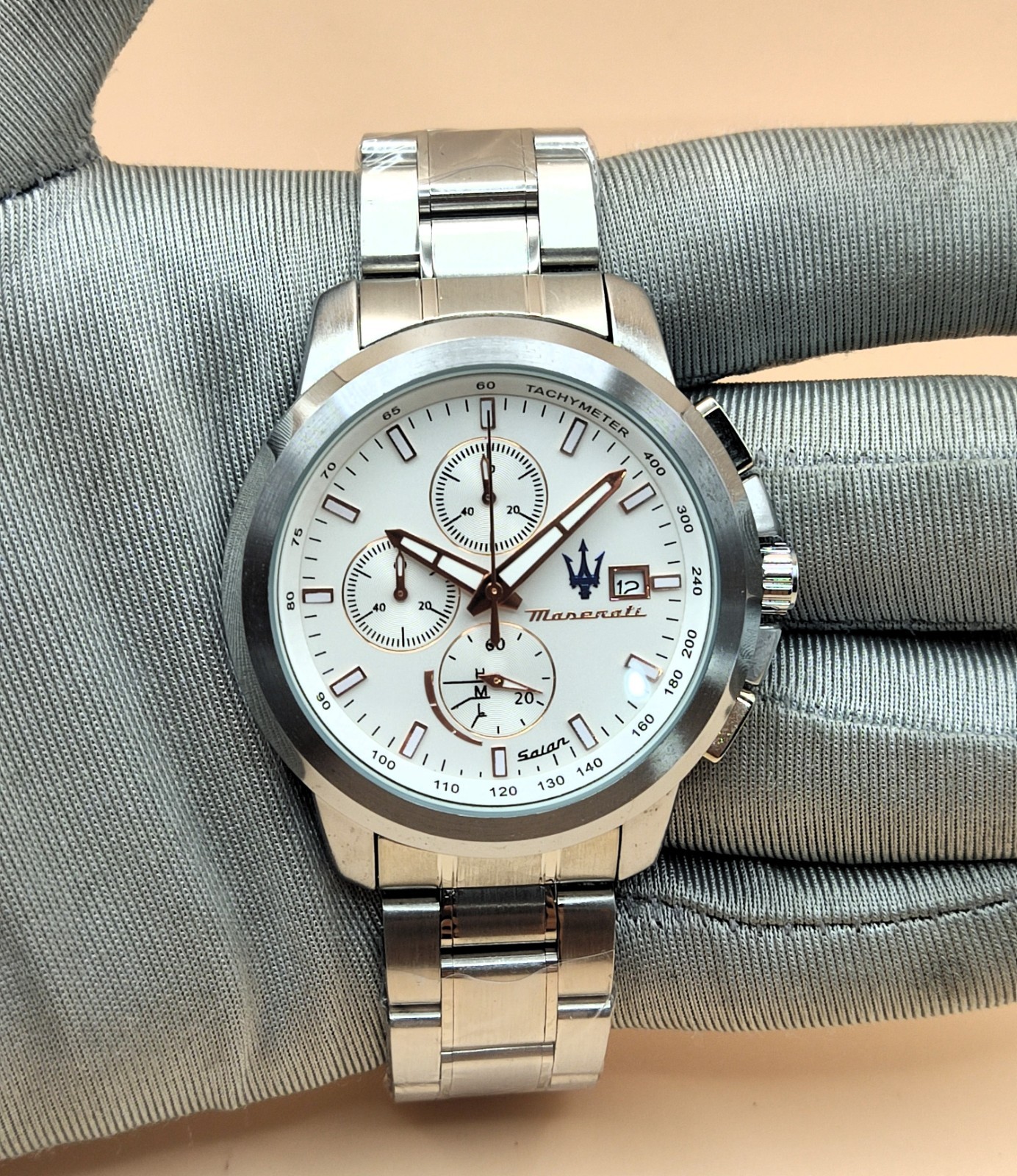 Amazing Meserati Tachymeter Chronograph Analog Refurbished Men’s Wrist Watch