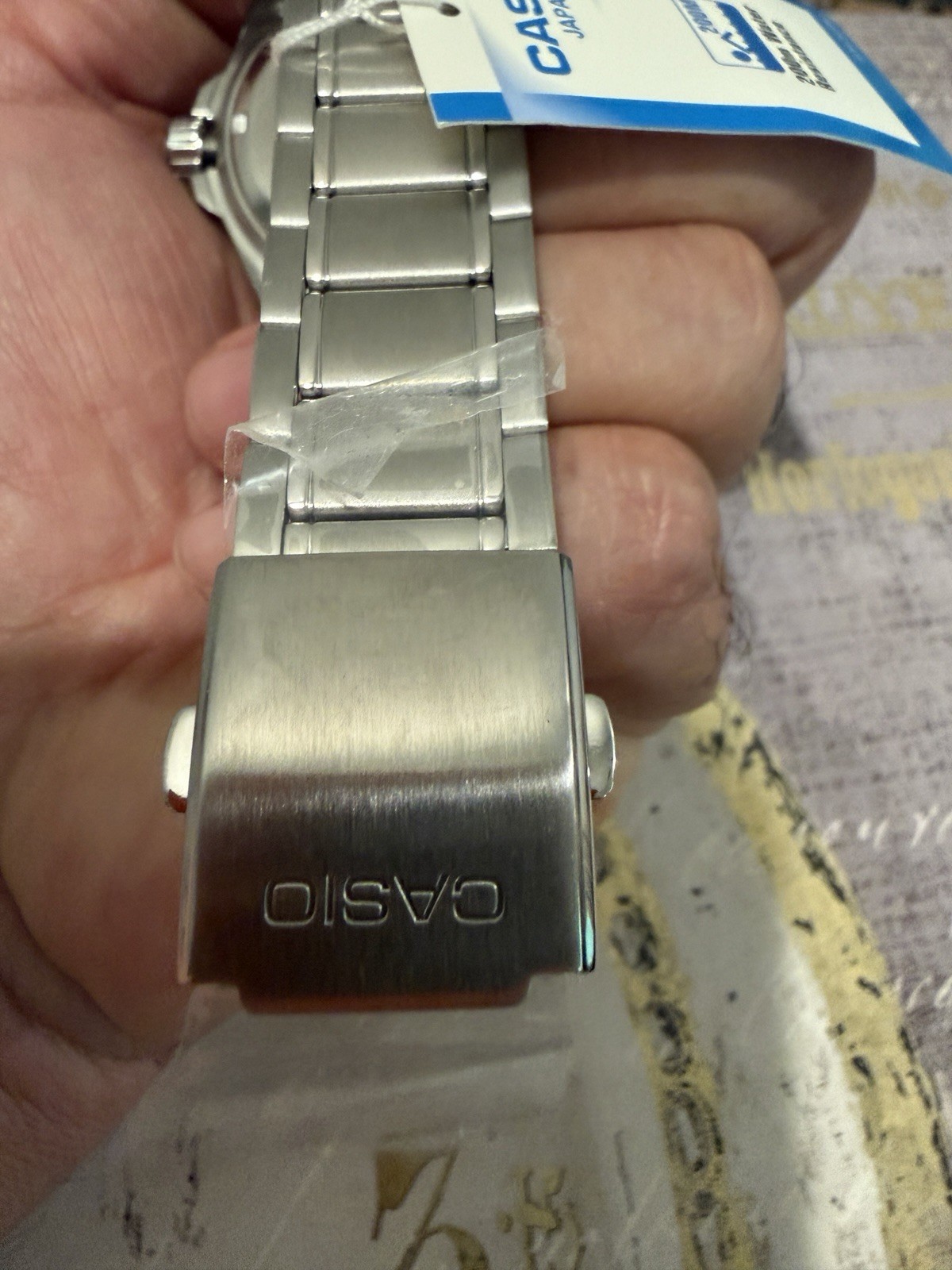 Casio Duro MDV-107D-3A2VDF Diver Watch 200M Green Dial 200m .rotating Bezel.