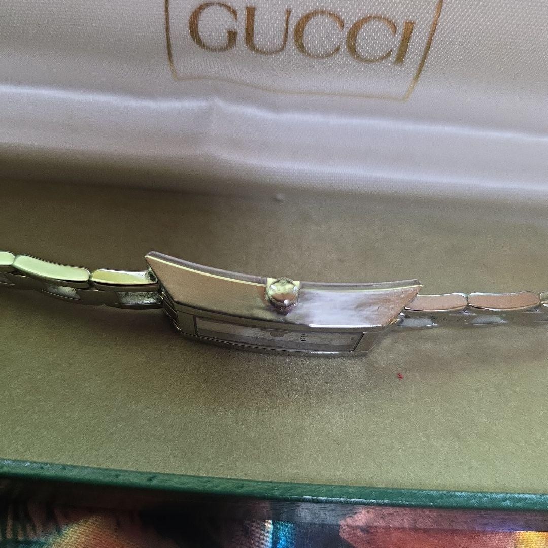 Gucci 110G Silver Quartz Watch Women Analog Japan Rare Vintage 071197