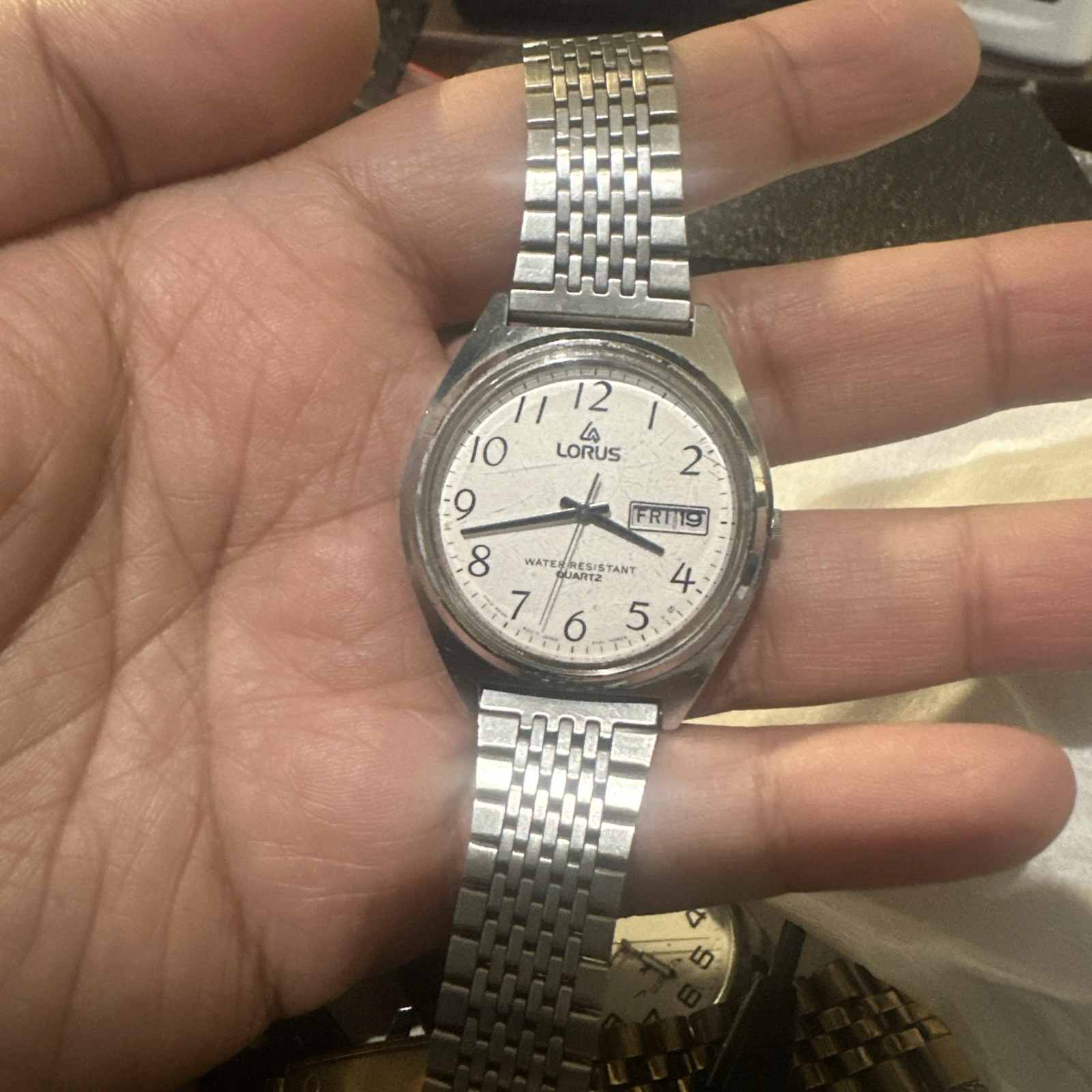 Works Vintage Lorus Men’s Quartz 36MM Steel Watch Day Date Model Y143 8020 8in”