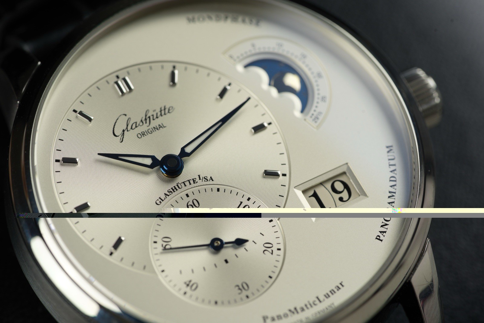 Glashütte Original PanoMaticLunar 40mm 1-90-02-42-32-05 | 2025 Box And Papers