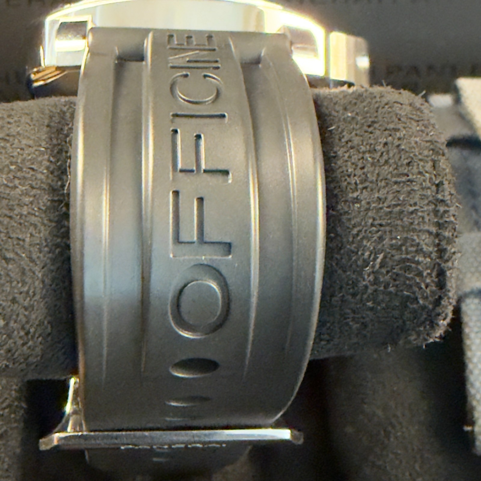 Panerai Luminor PAM00777 Box, Unworn Panerai Black Rubber Strap + 2 Straps
